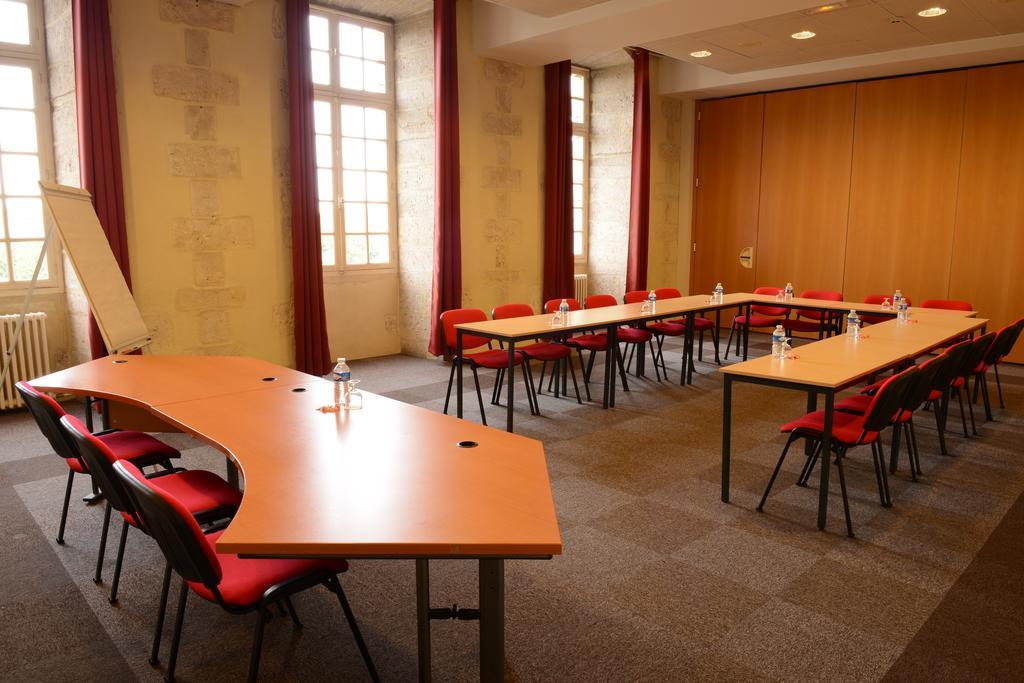 Hotellerie Saint Yves Chartres Luaran gambar