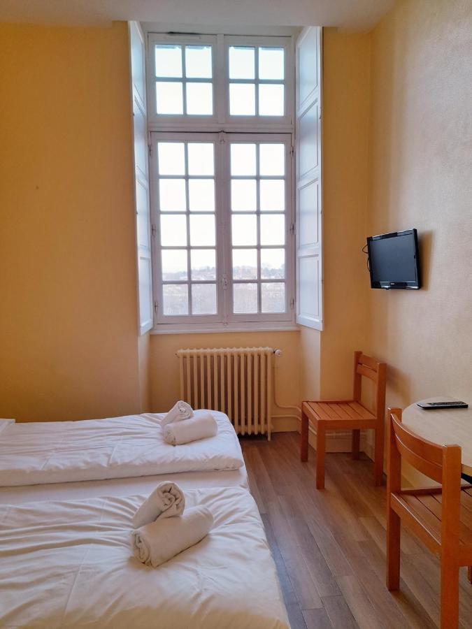 Hotellerie Saint Yves Chartres Luaran gambar
