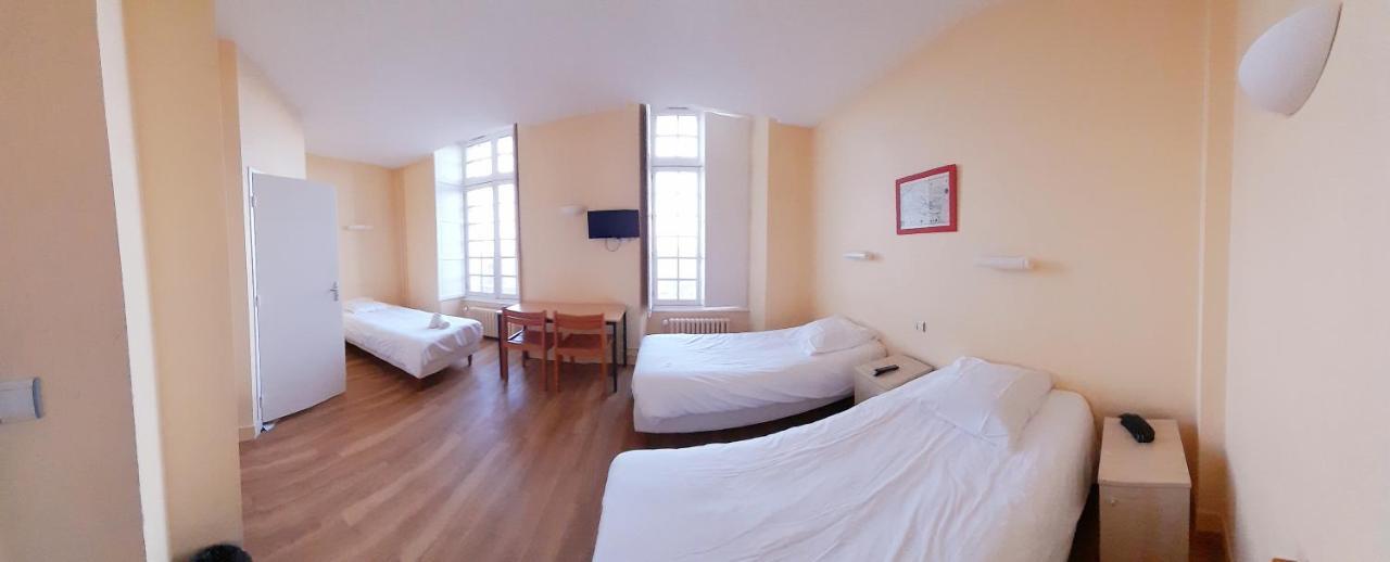 Hotellerie Saint Yves Chartres Luaran gambar