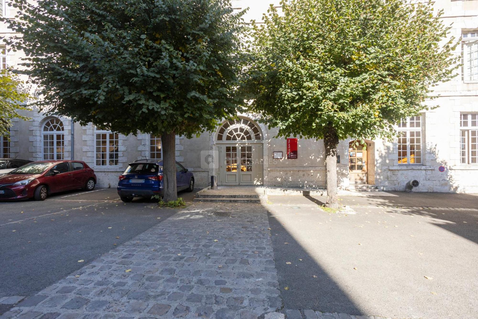 Hotellerie Saint Yves Chartres Luaran gambar